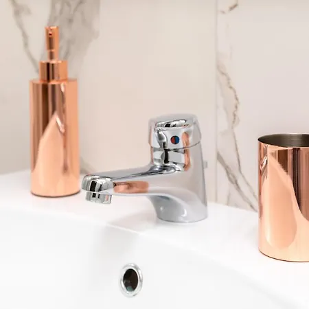 בית הארחה Ca' Dei Cedri מסטרה